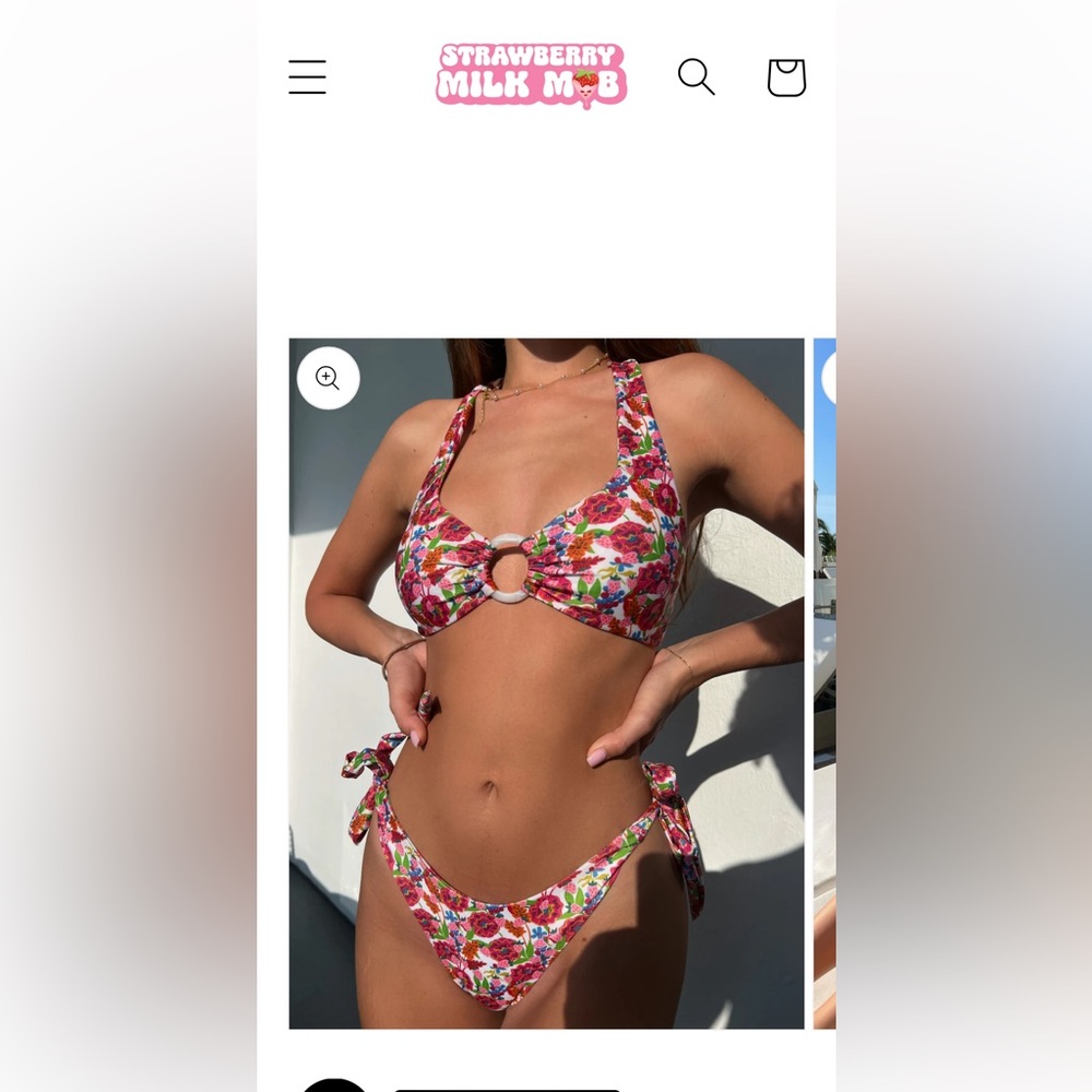 Selling Strawberry Milk Mob Meet the Parents top and bottom!